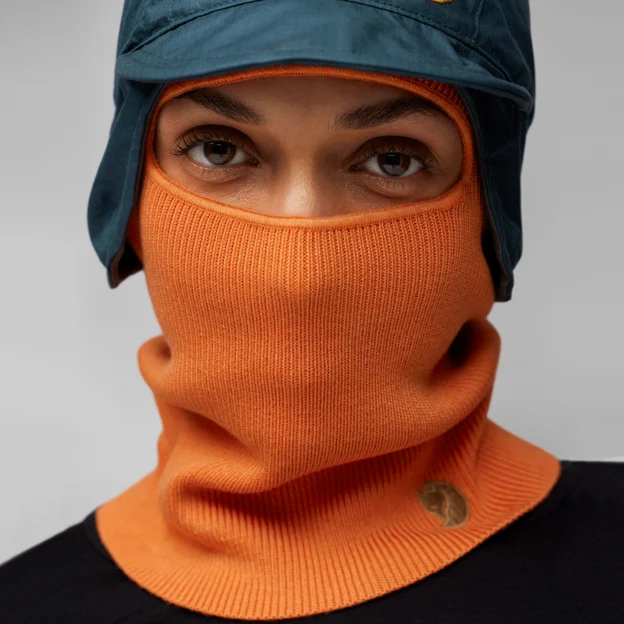 Fjällräven Singi X-Balaclava Unisex Caps, hats & beanies Model Model front 76138