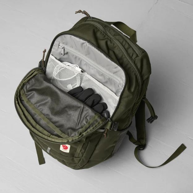 Fjällräven Skule 20 Unisex Daypacks Model Angle F 82739