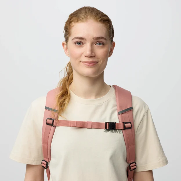 Fjällräven Skule 24 Unisex Daypacks Model Angle I 100370