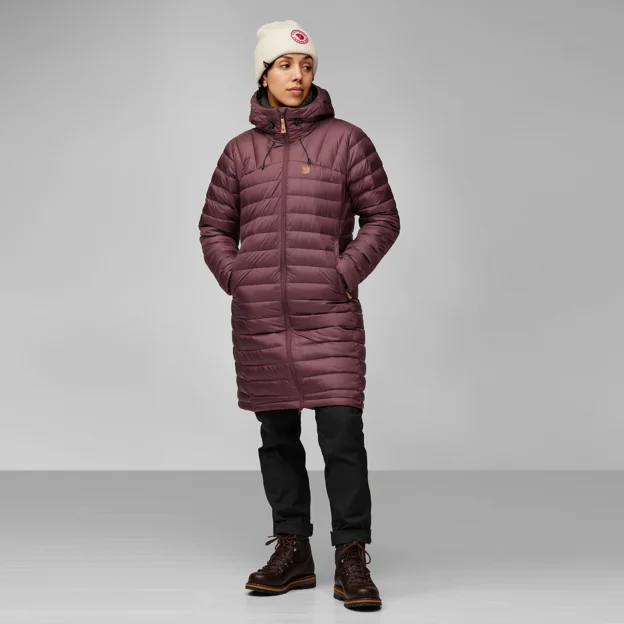 Fjällräven Snow Flake Parka W Women’s Down jackets Model Model front 76165