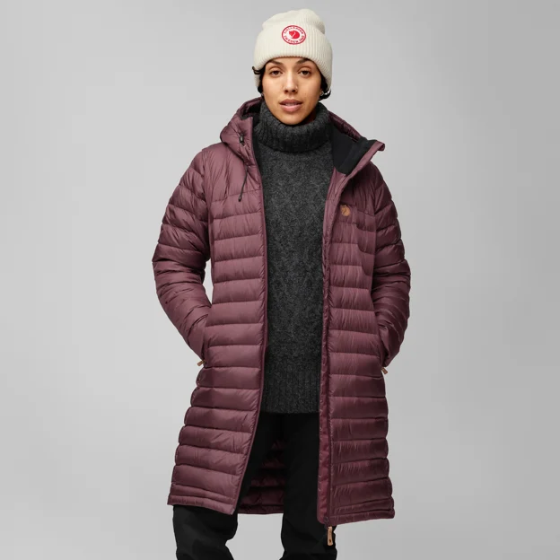 Fjällräven Snow Flake Parka W Women’s Down jackets Model Model side 76167