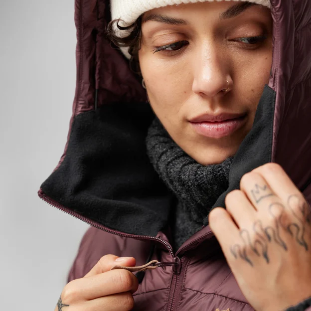 Fjällräven Snow Flake Parka W Women’s Down jackets Detail Angle I 76171