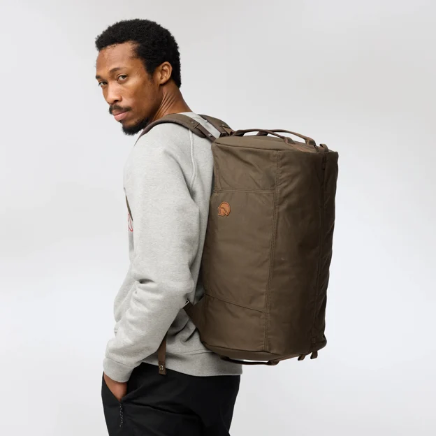 Fjällräven Splitpack Unisex Travel bags Model Model side 92936