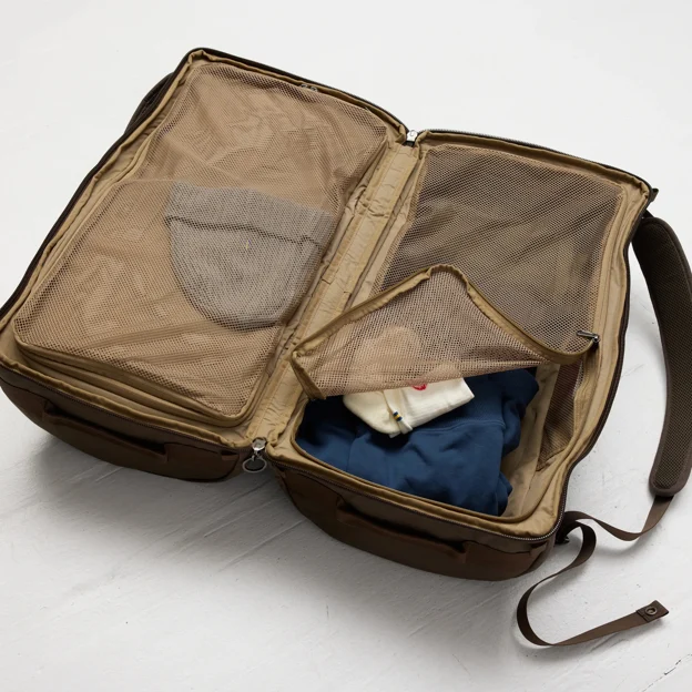 Fjällräven Splitpack Large Unisex Travel bags Model Angle H 92993