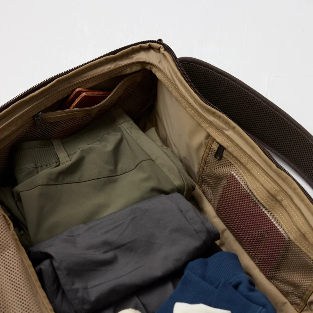 Fjällräven Splitpack Large Unisex Travel bags Model Angle I 93009