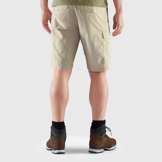 Fjällräven Travellers MT Shorts M Men’s Shorts & skirts Model Model back 26612