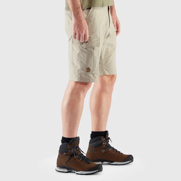 Fjällräven Travellers MT Shorts M Men’s Shorts & skirts Model Model side 26613