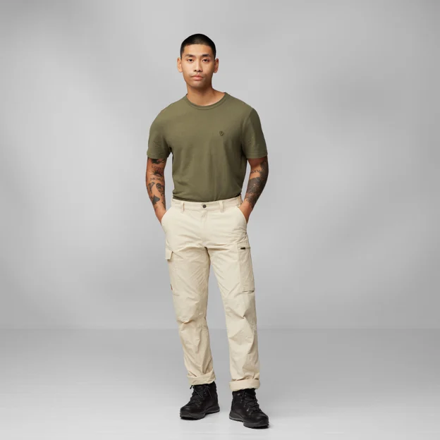 Fjällräven Travellers MT Trousers M Men’s Outdoor trousers Model Model front 33040