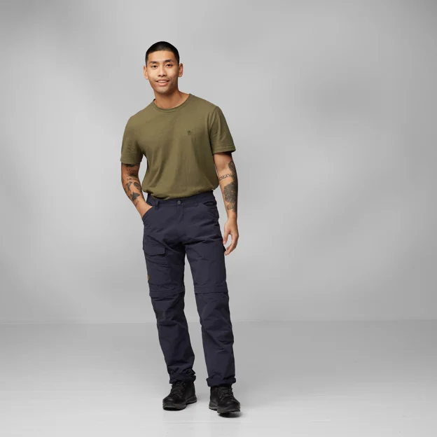 Fjällräven Travellers MT Zip-off Trs M Men’s Outdoor trousers Model Model front 82764