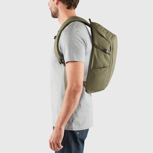 Fjällräven Ulvö 23 Unisex Daypacks Model Model side 24921