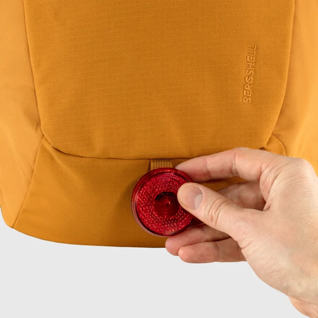 Fjällräven Ulvö Rolltop 30 Unisex Daypacks Detail Angle G 50457