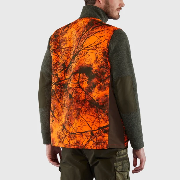 Fjällräven Värmland Vest Women’s Hunting jackets Model Model back 24035