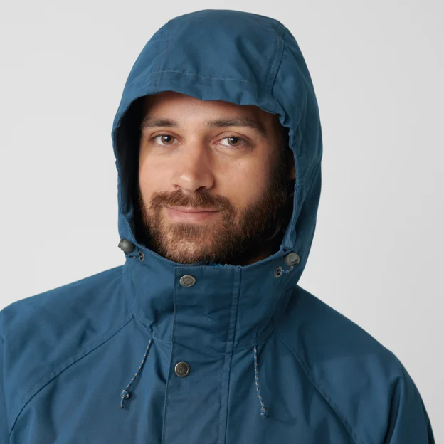 Fjällräven Vardag Anorak M Men’s Outlet Model Angle O 82545