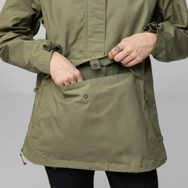 Fjällräven Vardag Anorak W Women’s Outlet Model Angle J 82553