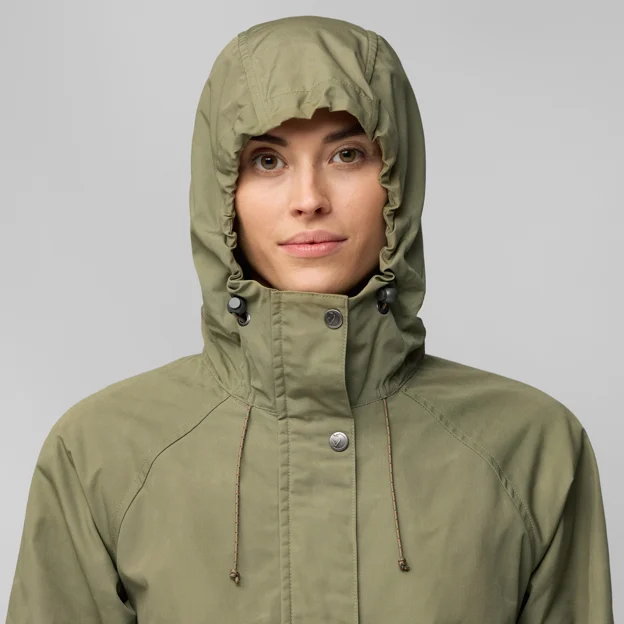 Fjällräven Vardag Anorak W Women’s Outlet Model Angle G 82555
