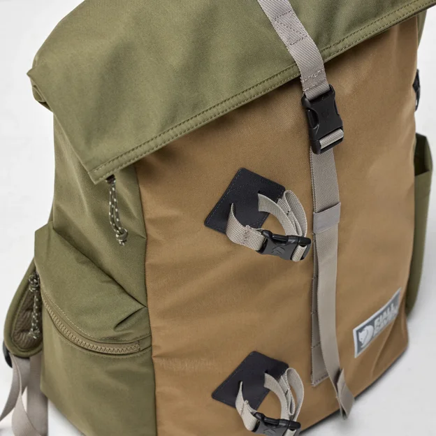 Fjällräven Vardag Foldsack 25 Unisex Daypacks Model Angle H 94459