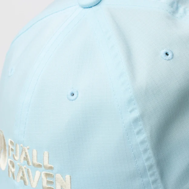 Fjällräven Vardag Lite Cap Unisex Caps, hats & beanies Model Angle H 100338