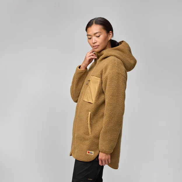 Fjällräven Vardag Pile Fleece Long W Women’s Fleeces Model Angle F 94498