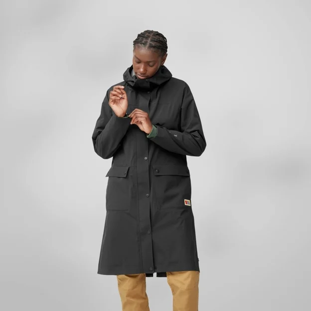 Fjällräven Vardag Rain Parka W Women’s Outdoor jackets Model Angle H 82275