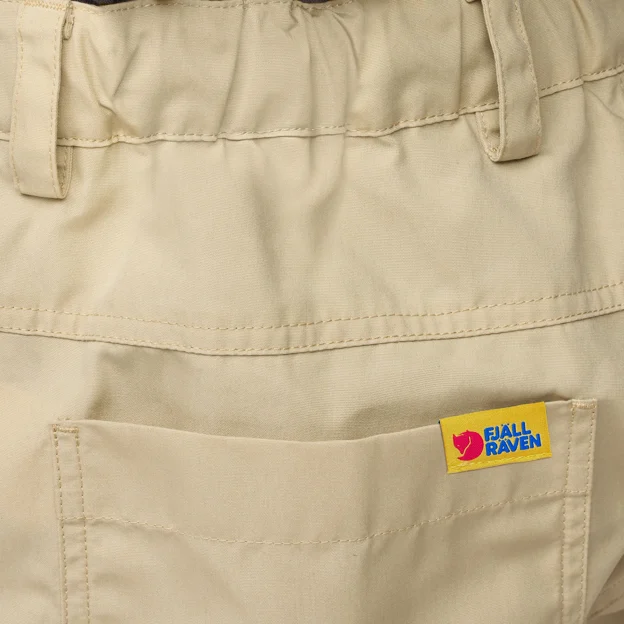 Fjällräven Vardag Relaxed Shorts M Men’s Shorts & skirts Model Angle H 100294