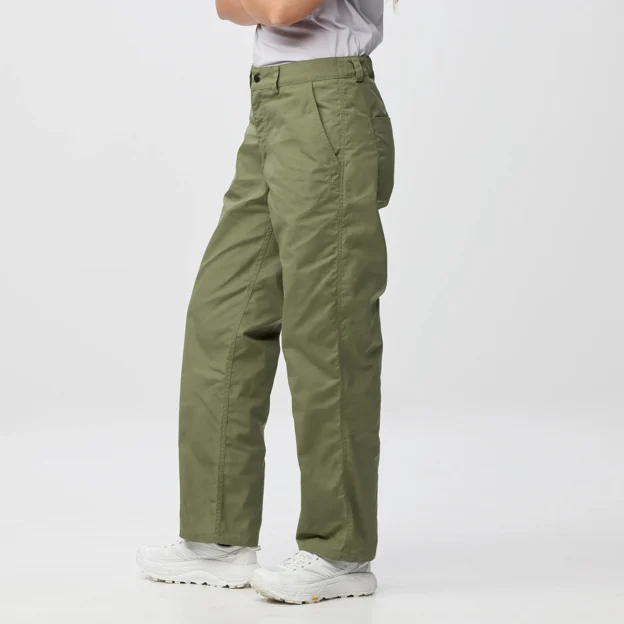 Fjällräven Vardag Relaxed Trousers W Women’s Outdoor trousers Model Model side 100309